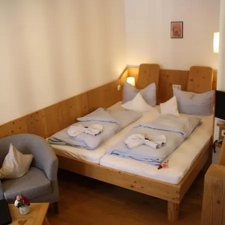 酒店 Schusterpeter 巴特特尔茨